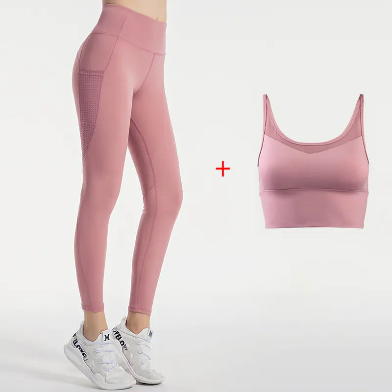 Breathable Mesh Yoga Outfit for Running and Fitness